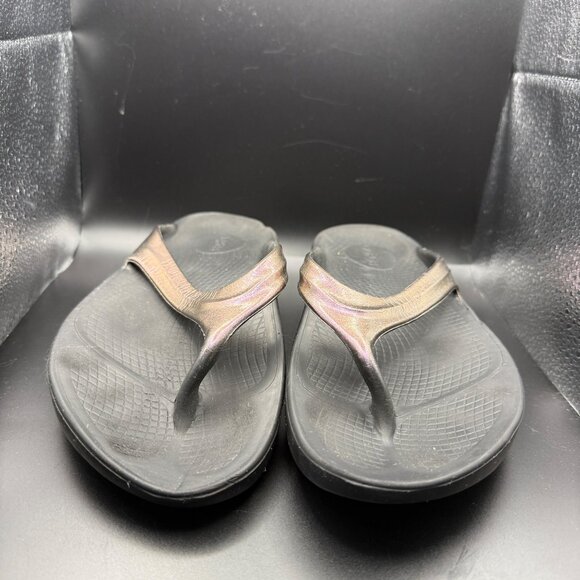 OOFOS Womens OOlala Luxe Recovery Sandals Size 7US EU38 Black & Metallic Purple - Picture 1 of 8